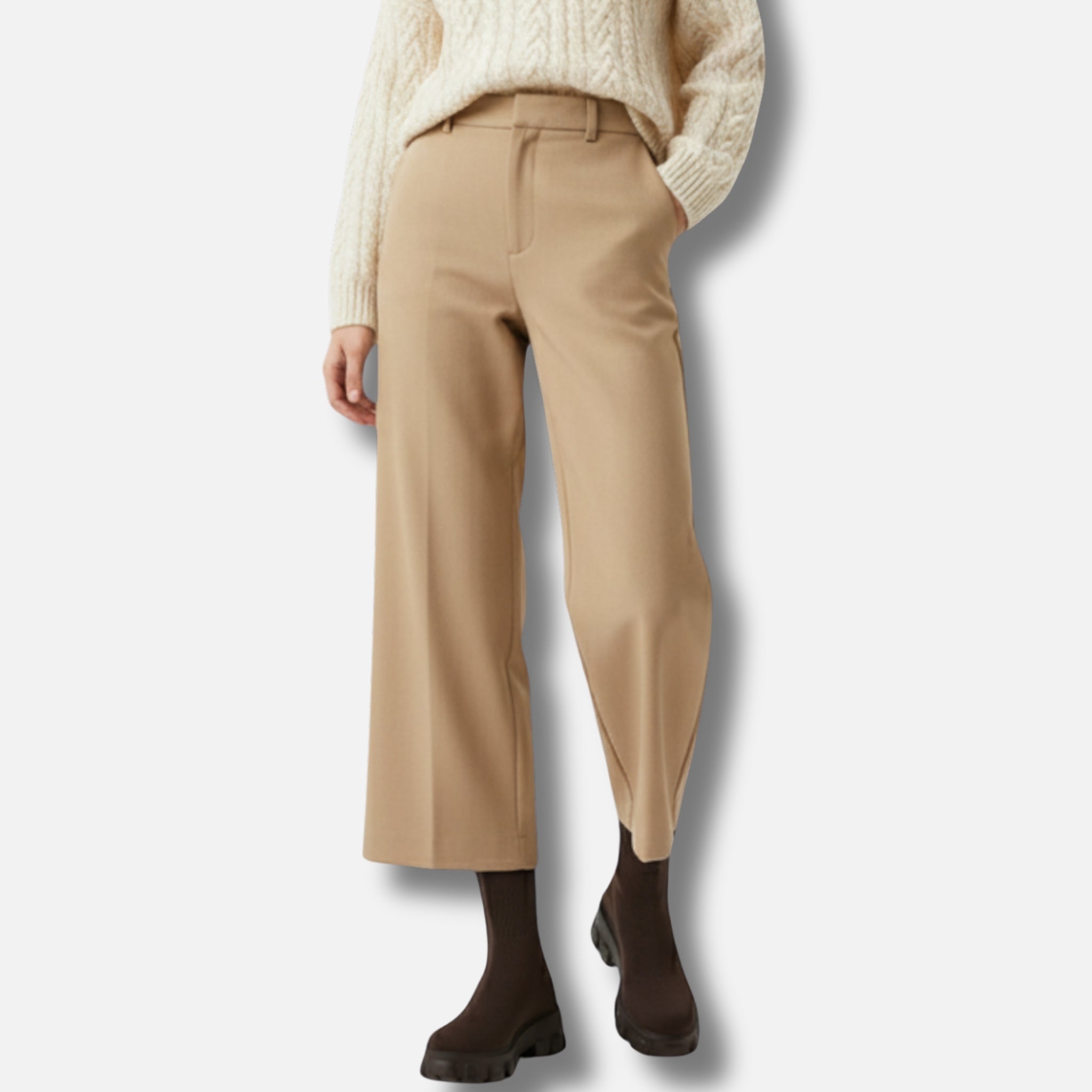 NolaKwin | Damskie Botki na Obcasie – Elegancja z Okrągłym Noskiem