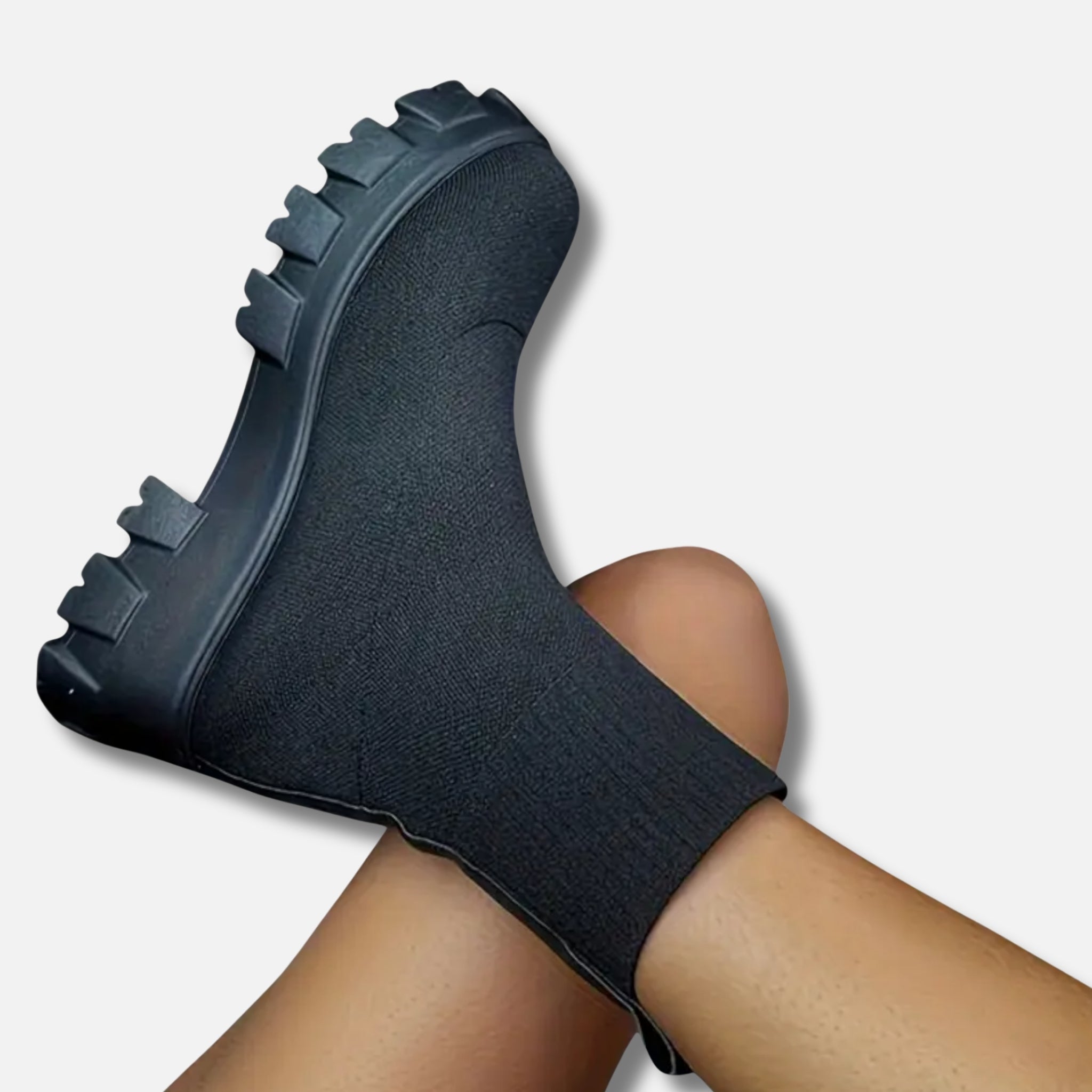 NolaKwin | Damskie Botki na Obcasie – Elegancja z Okrągłym Noskiem