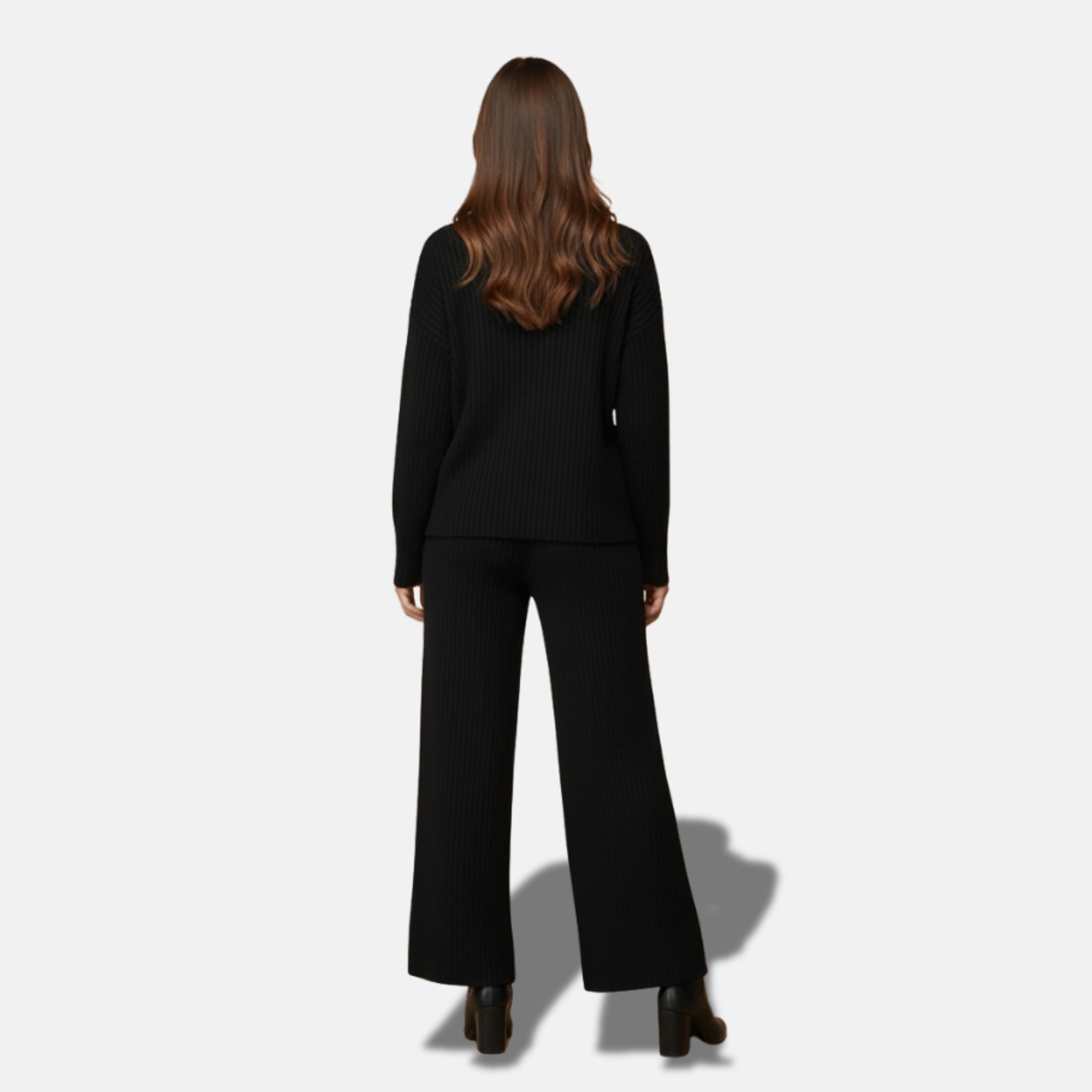 NolaKwin | Przytulny zestaw na jesień-zimę z długim rękawem, szerokimi nogawkami i wysokim kołnierzem